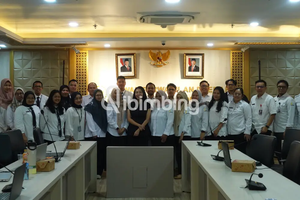 Training Social Media Management DPD RI x Dibimbing, Solusi Strategi Digital