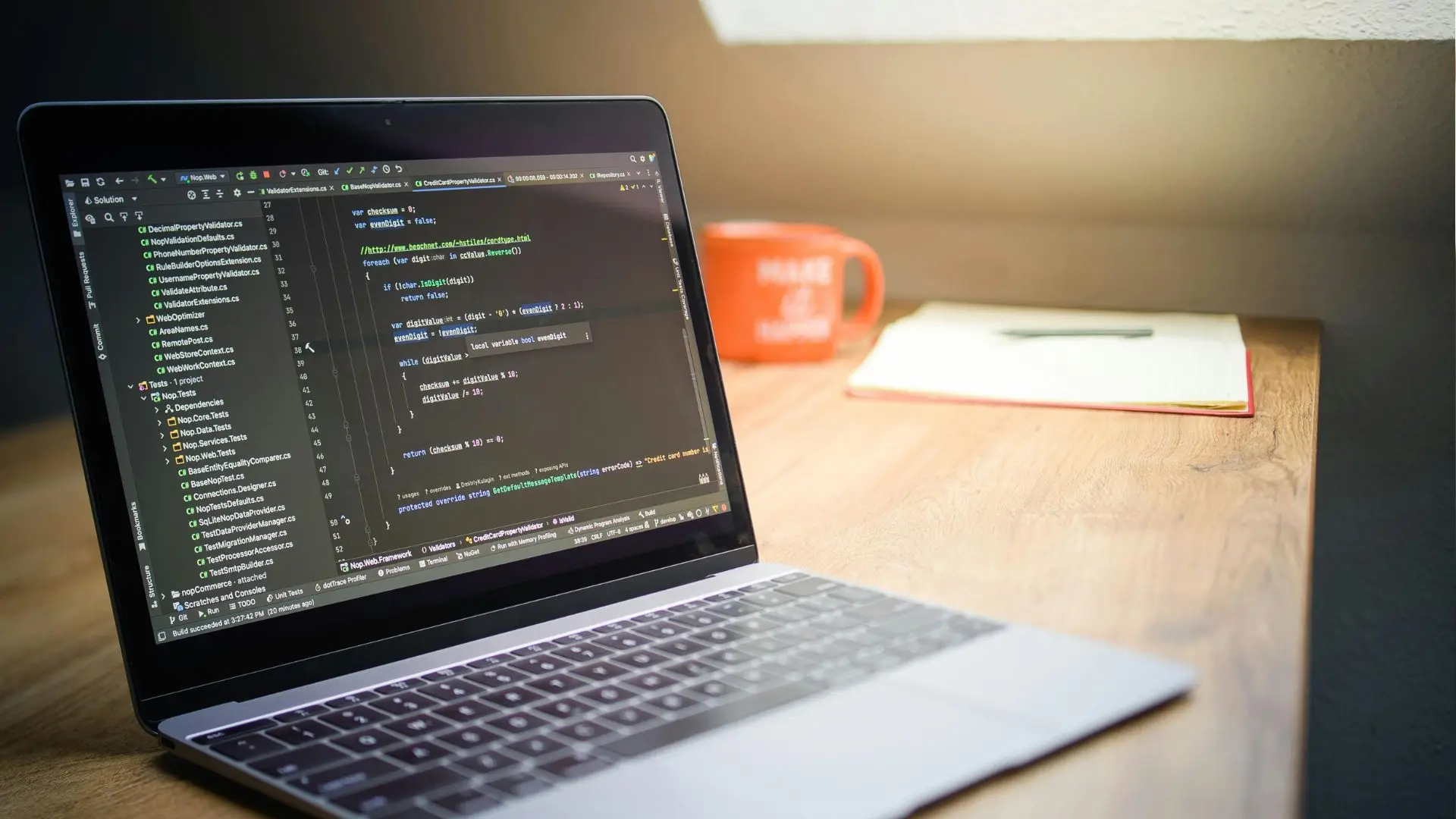 Apa Itu Full Stack Developer? Skill, Tugas, Gaji & Cara Menjadi