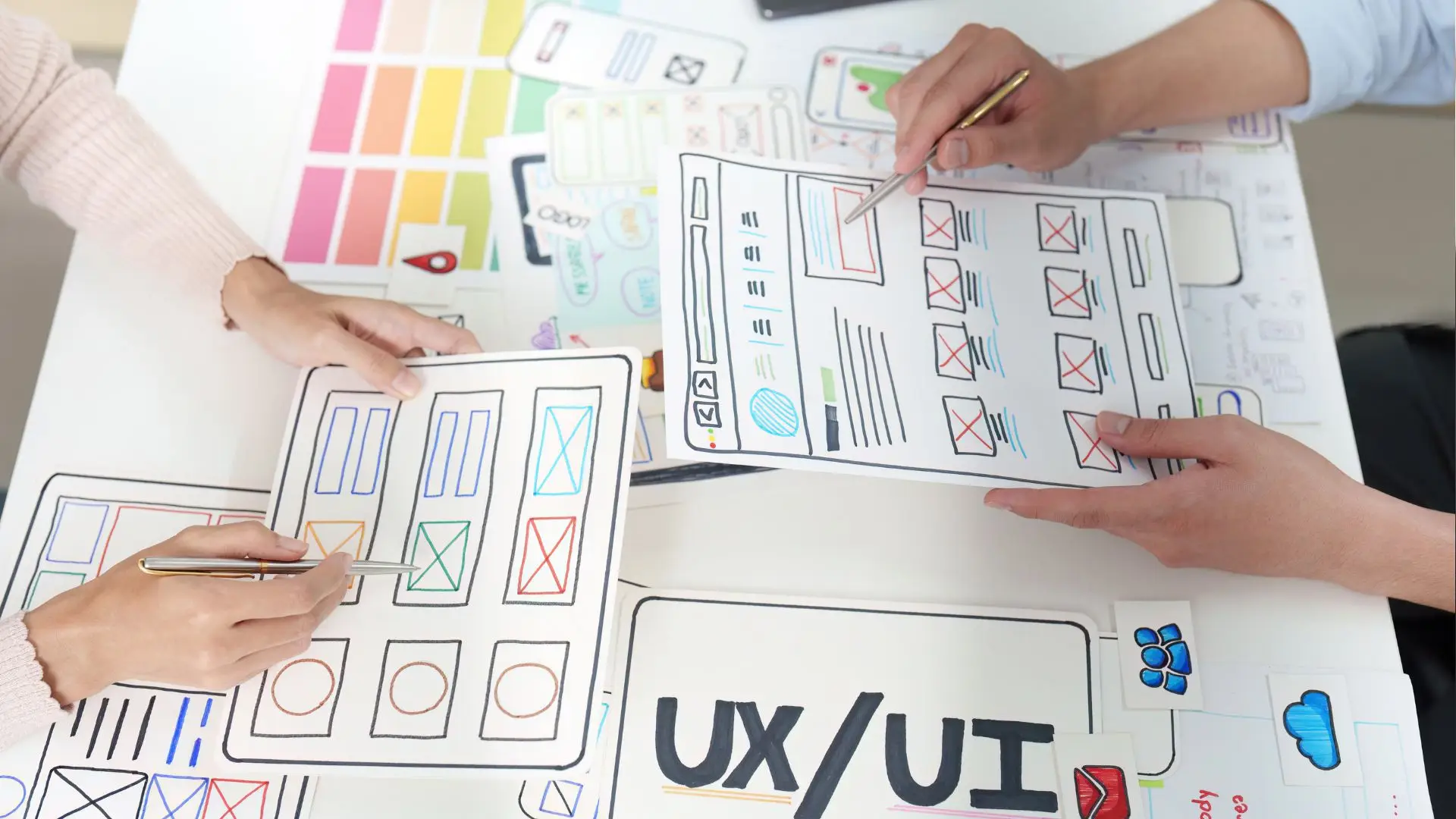 6 Perbedaan UI dan UX: Fokus, Tujuan, dan Contohnya