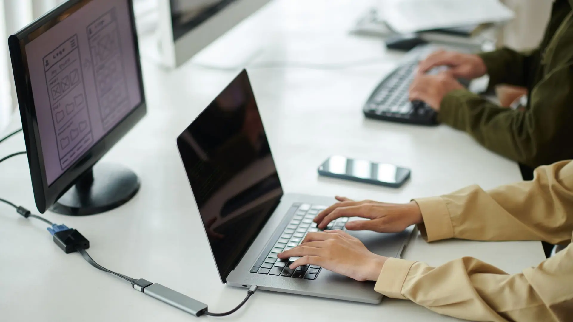 Apa Itu Front End Developer? Tugas, Skill, dan Tools