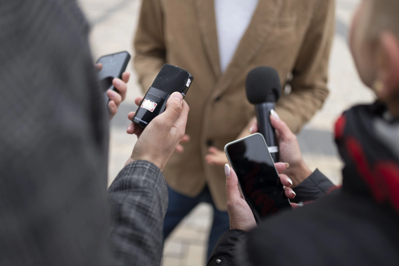 Media Relations Adalah - Kegiatan Media Relations