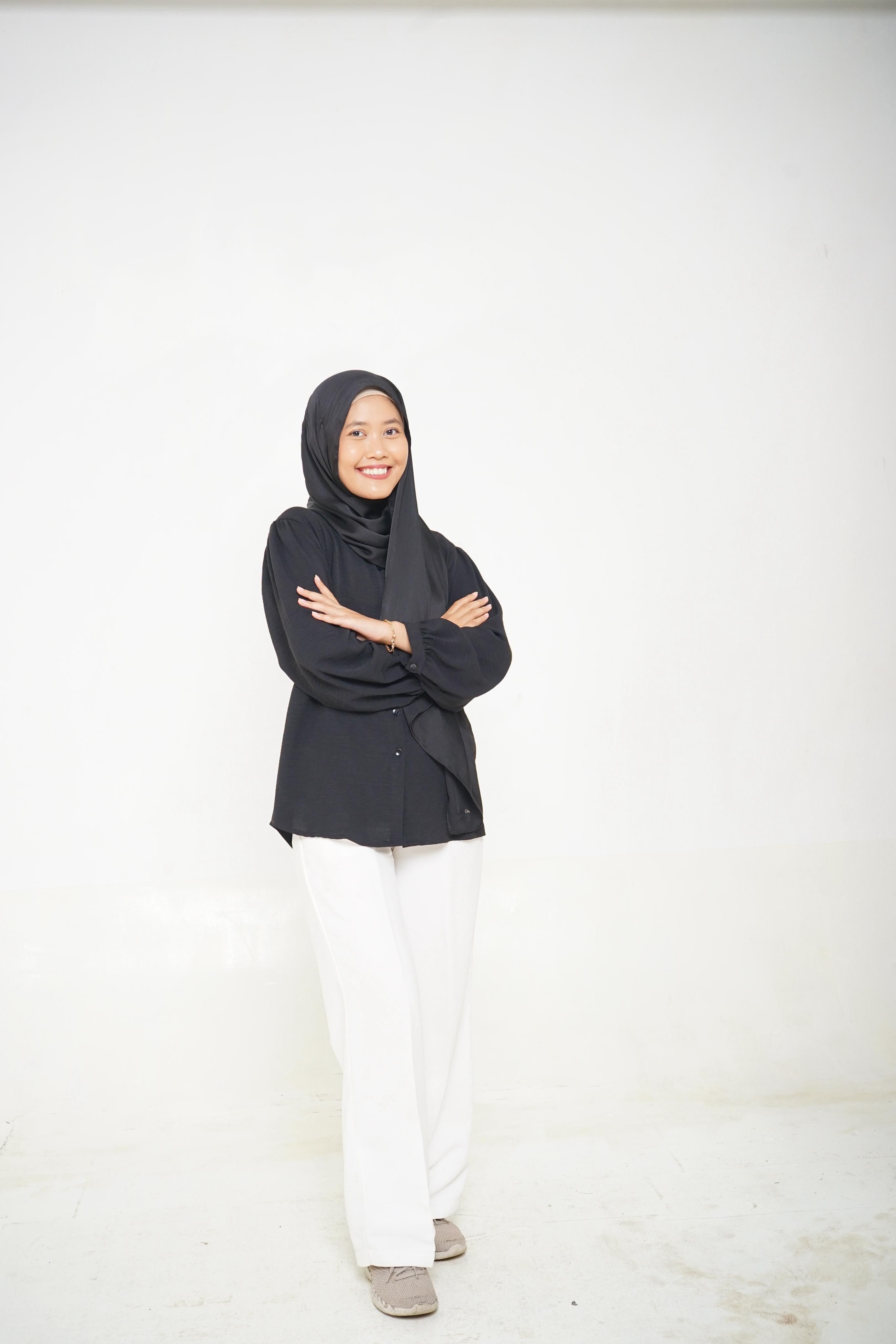 Ade Gilang RamadhanPuspita Peni Palupi