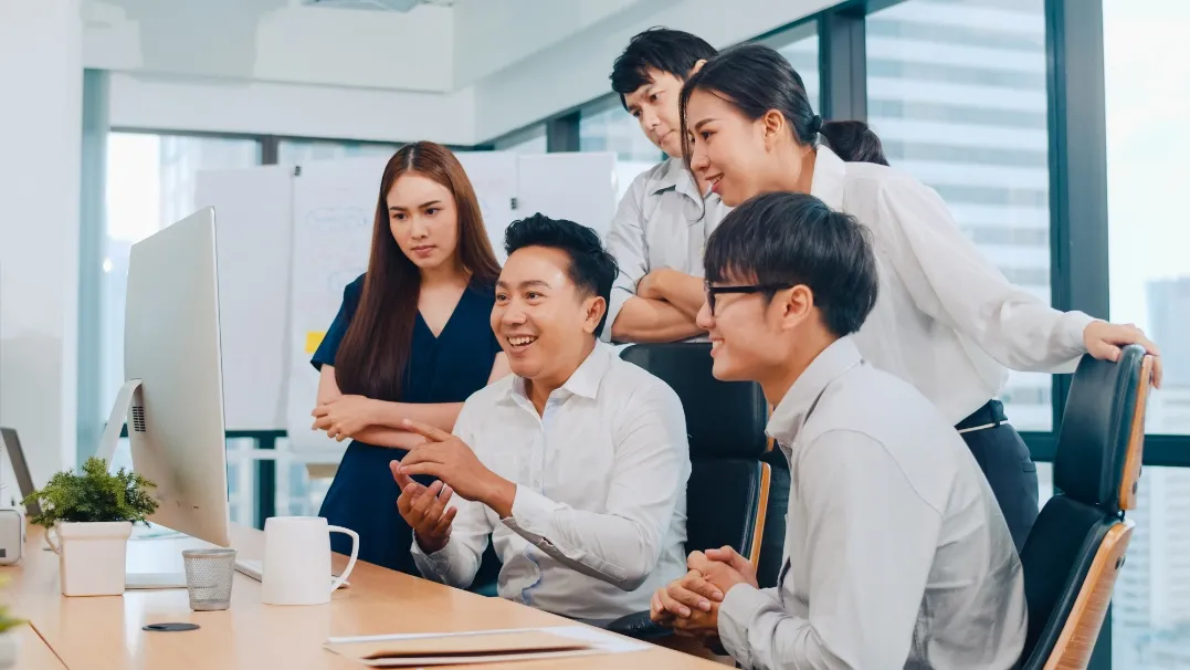 Apa Perbedaan Bisnis Digital dan Manajemen